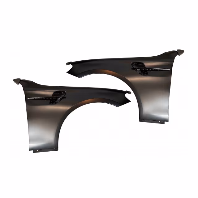 Capot Et Ailettes Mercedes W213 2016-2019 Look AMG E63 Métal a 2 038,74 € TCM02072044 chez CAROU TUNING