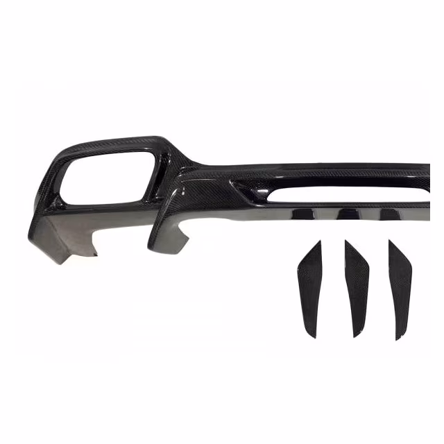 Diffuseur Arrière Mercedes R190 Coupe Look AMG GT Carbone a 1 480,18 € TCM0380 chez CAROU TUNING