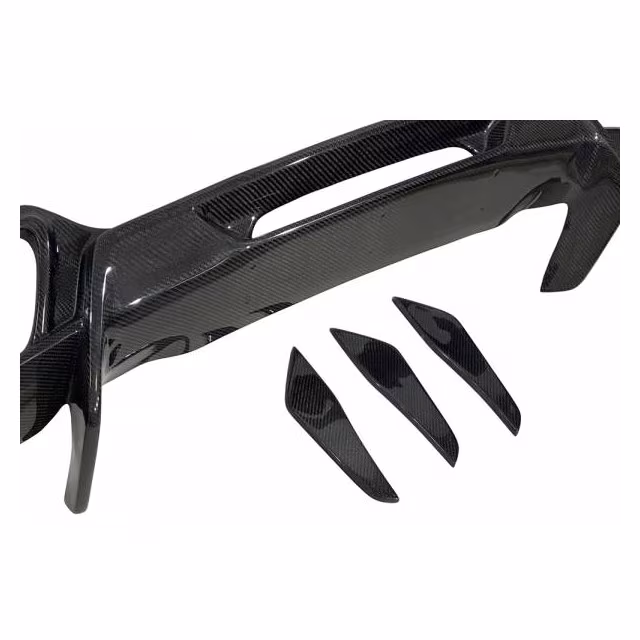 Diffuseur Arrière Mercedes R190 Coupe Look AMG GT Carbone a 1 480,18 € TCM0380 chez CAROU TUNING
