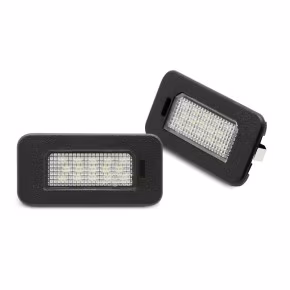 Éclairage LED Licence pour Alfa Romeo Giulia Stelvio 16 a 55,43 € PRAR02 chez CAROU TUNING