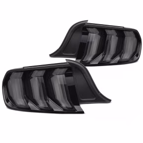  Feux LED Fumés Avant pour Ford Mustang 2014-2022 à  521,54 €  Chez CAROU TUNING CONCEPT en GuadeloupeFeux LED Fumés Avant pour Ford Mustang 2014-2022
