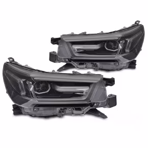  Feux Avant LED pour Toyota Hilux 2020 et Plus à  566,66 €  Chez CAROU TUNING CONCEPT en GuadeloupeFeux Avant LED pour Toyota Hilux 2020 et Plus