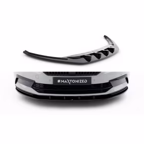 Diviseur Avant V.3 pour Skoda Superb Mk3 2015 à 2023 a 421,03 € uniw-SK-SU-3-FD3G*907 chez CAROU TUNING