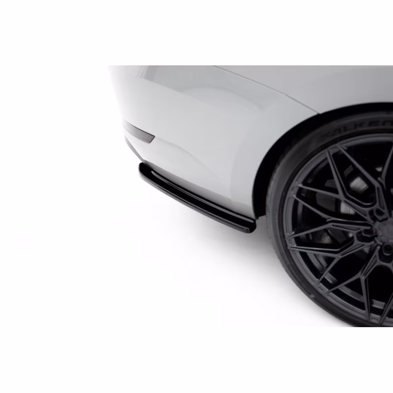Rear Side Splitters Skoda Superb Mk3 Hatchback / Estate a 188,30 € 1453-SK-SU-3-RSD1G*1148 chez CAROU TUNING