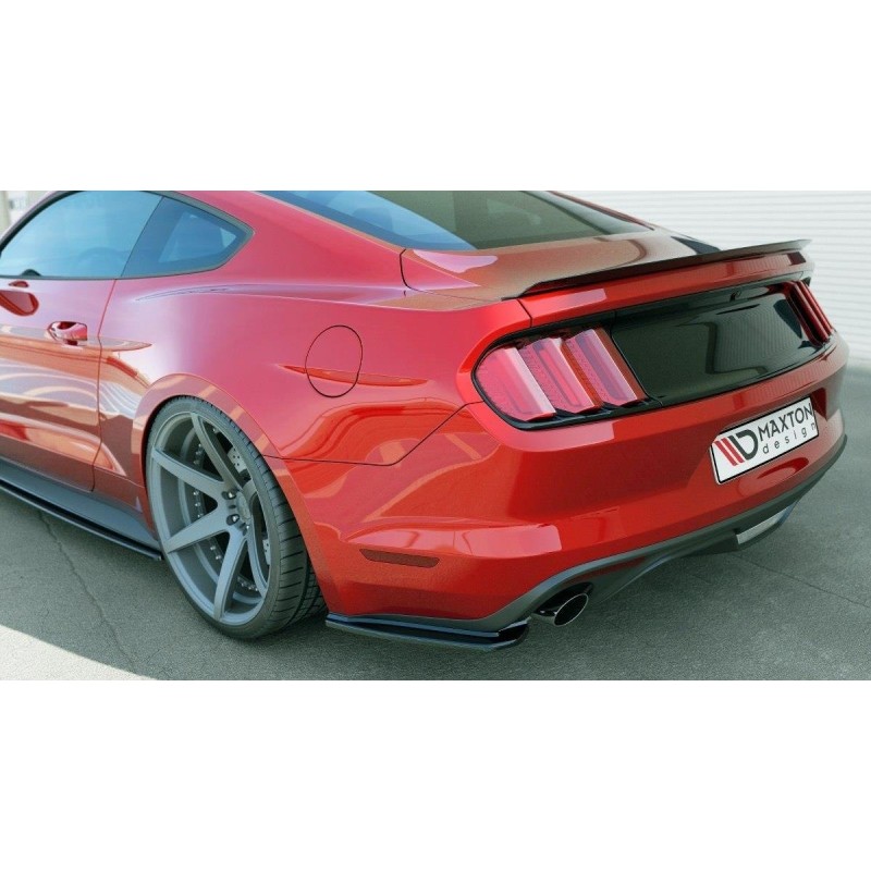 Rear Side Splitters Ford Mustang Mk6 a 188,30 € uniw-FO-MU-6-RSD1G*5586 chez CAROU TUNING