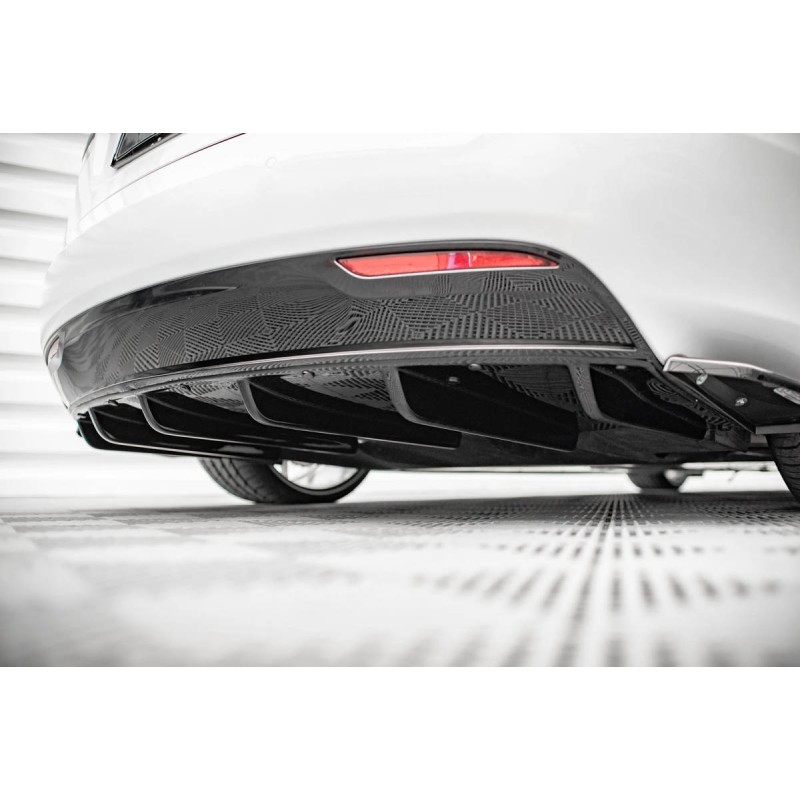 REAR VALANCE Tesla Model S Facelift a 410,46 € uniw-TE-MODELS-1F-RS1G*5818 chez CAROU TUNING
