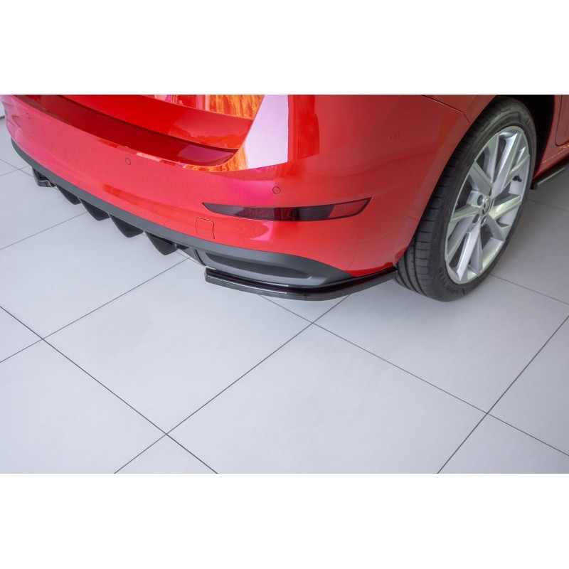 Rear Side Splitters Skoda Scala a 188,30 € uniw-SK-SC-1-RSD1G*8230 chez CAROU TUNING