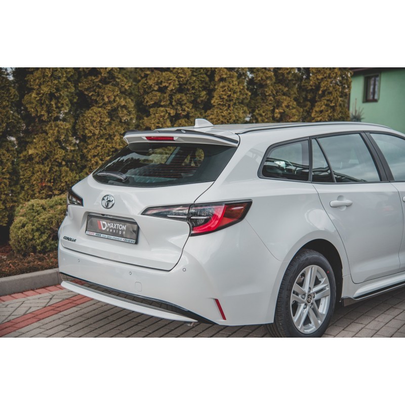 Spoiler Cap Toyota Corolla XII Touring Sports a 304,67 € uniw-TO-CO-12-TS-CAP1G*9644 chez CAROU TUNING