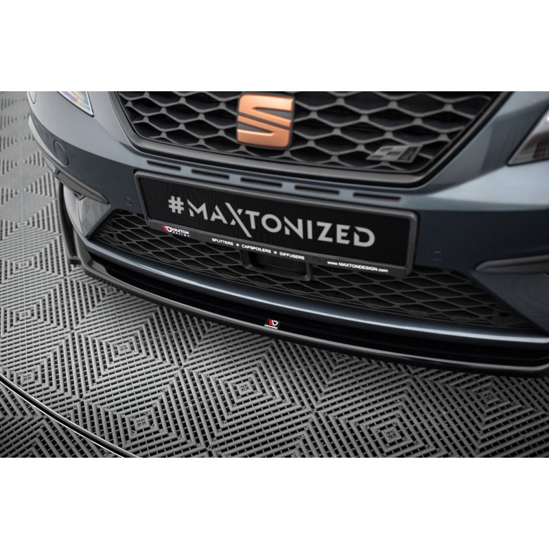 Front Splitter V.5 Seat Leon Cupra / FR Mk3 FL a 421,03 € uniw-SE-LE-3F-CU-FD5G*10186 chez CAROU TUNING