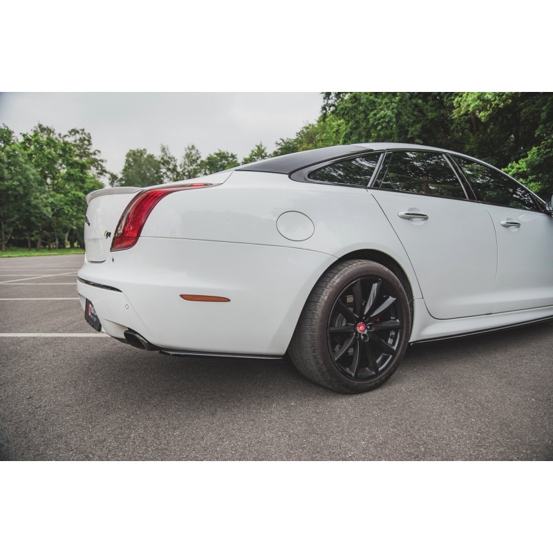 Rear Side Splitters Jaguar XJ X351 a 188,30 € uniw-JA-XJ-4-RSD1G*10399 chez CAROU TUNING