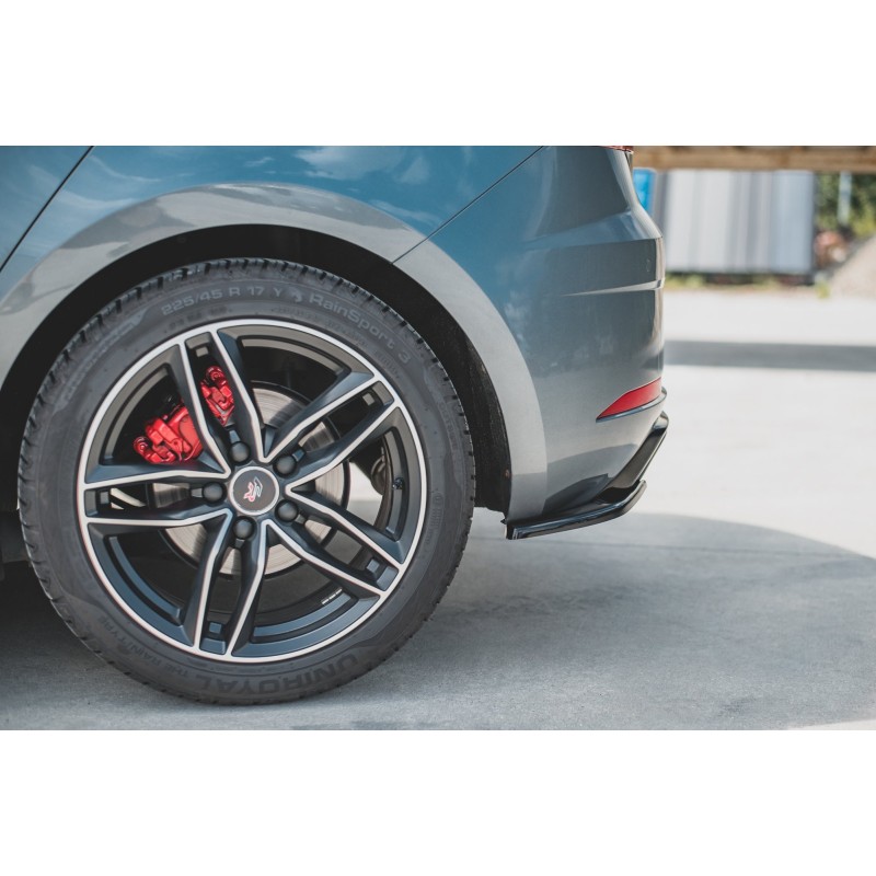 Rear Side Splitters SEAT Leon Mk3 FR Facelift a 188,30 € uniw-SE-LE-3F-FR-RSD1G*10621 chez CAROU TUNING