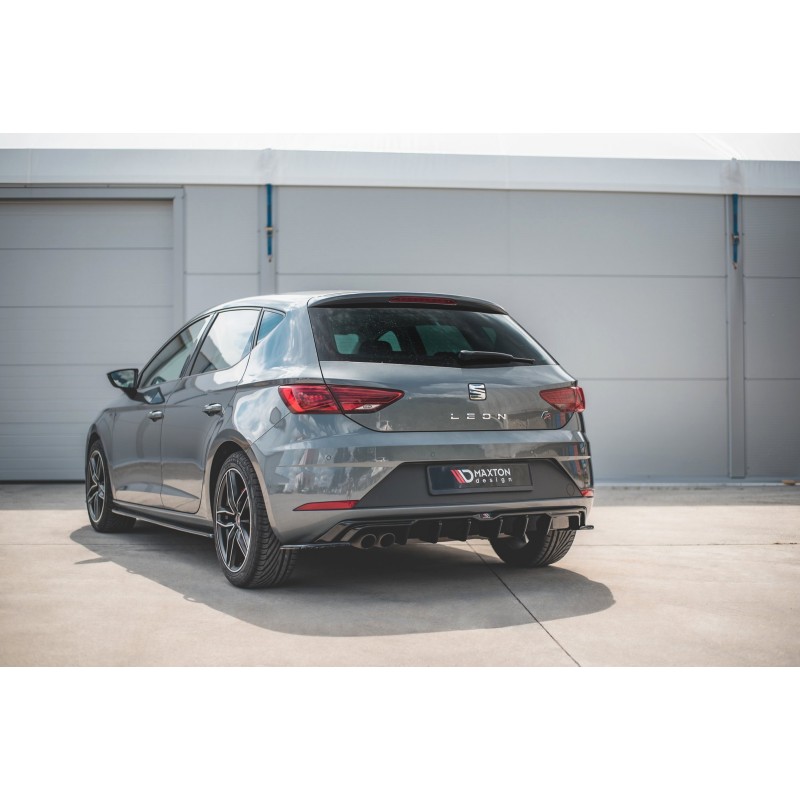 Rear Side Splitters SEAT Leon Mk3 FR Facelift a 188,30 € uniw-SE-LE-3F-FR-RSD1G*10621 chez CAROU TUNING