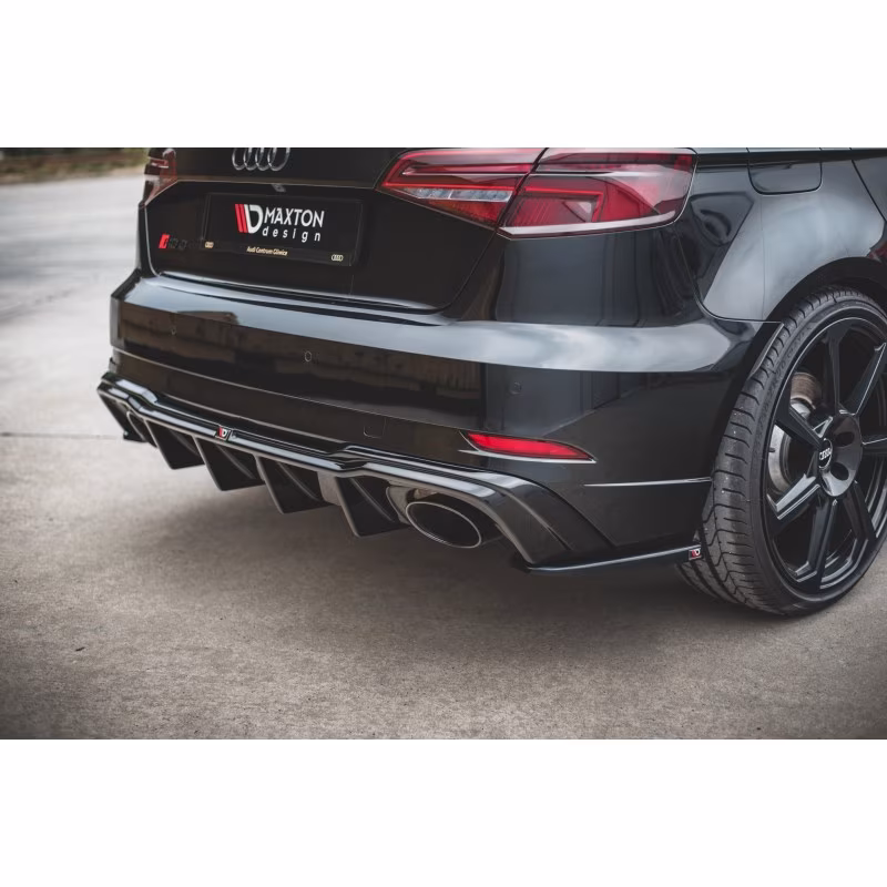 Rear Valance V.2 Audi RS3 8V Sportback Facelift a 410,46 € uniw-AU-RS3-8VF-RS2GO_O*10787 chez CAROU TUNING