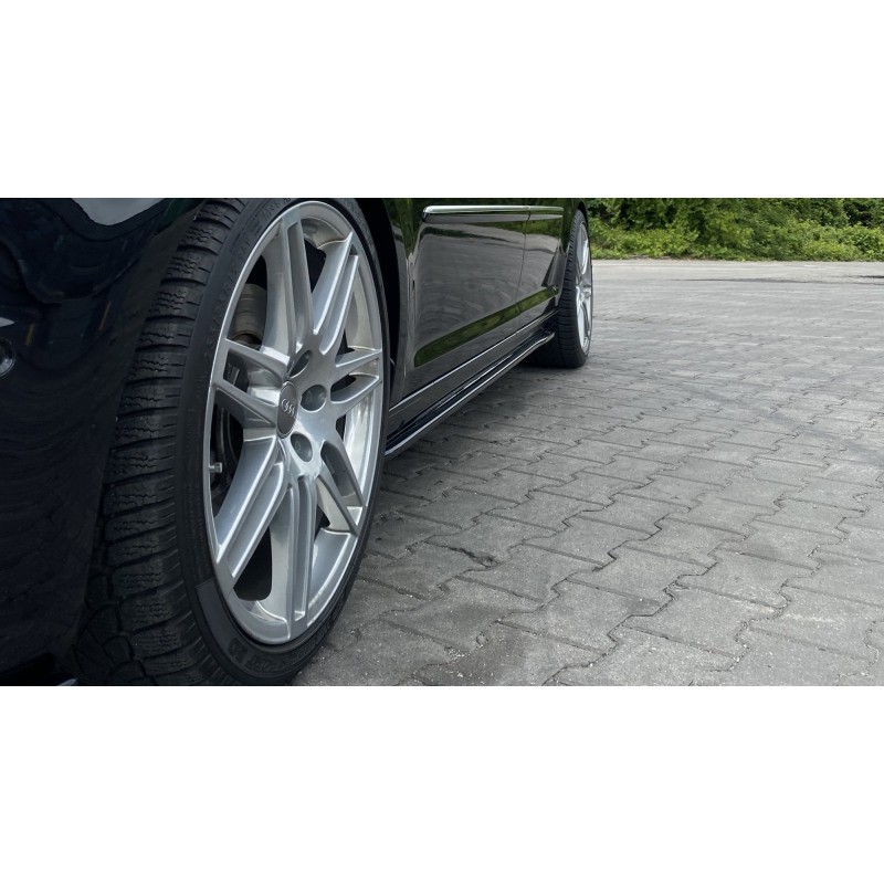 Side Skirts Diffusers Volkswagen Caddy Mk. 4 a 421,03 € uniw-VW-CA-4-SD1G*11001 chez CAROU TUNING