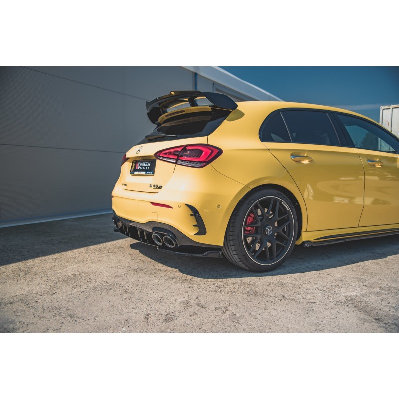 Rear Side Splitters Mercedes-AMG A 45 S Aero Pack W177 a 188,30 € uniw-ME-A-177-45-RSD1G*11373 chez CAROU TUNING