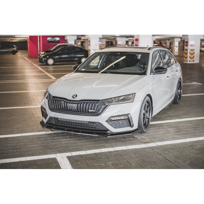 Front Splitter V.1 Skoda Octavia RS Mk4 a 421,03 € uniw-SK-OC-4-RS-FD1G*12038 chez CAROU TUNING