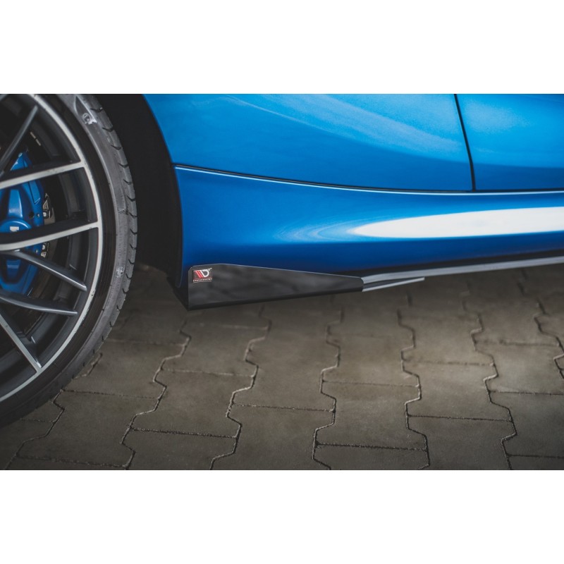 Side Flaps BMW 1 F21 M135i / M140i / M-Pack a 124,83 € uniw-BM1F20MCNC-SRF1G*12139 chez CAROU TUNING