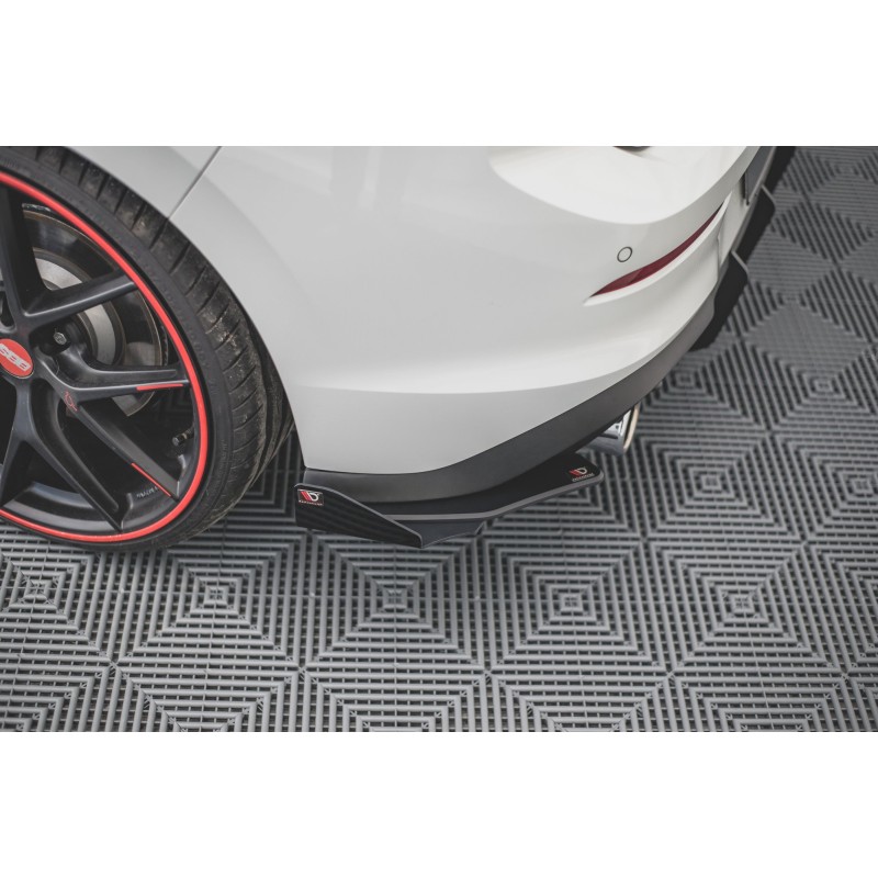 Street Pro Rear Side Splitters + Flaps Volkswagen Golf GTI / GTE / R-Line Mk8 a 270,82 € uniw-VWGO8GTICNC-RSD1B+RSF1G*12239 chez CAROU TUNING