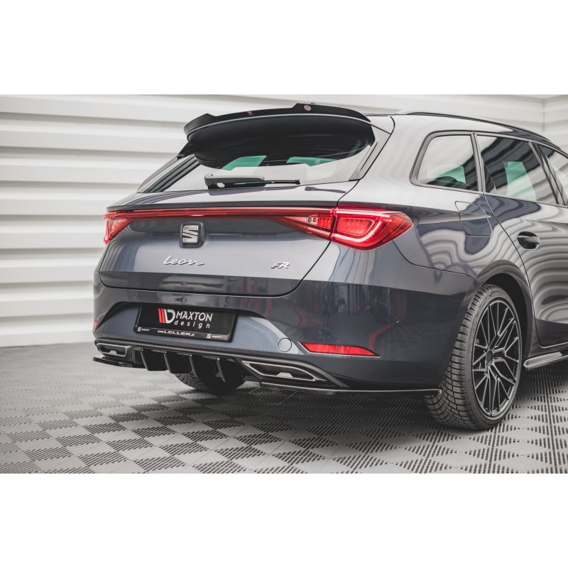 Rear Side Splitters Seat Leon Mk4 a 188,30 € uniw-SE-LE-4-FR-ST-RSD1G*12338 chez CAROU TUNING