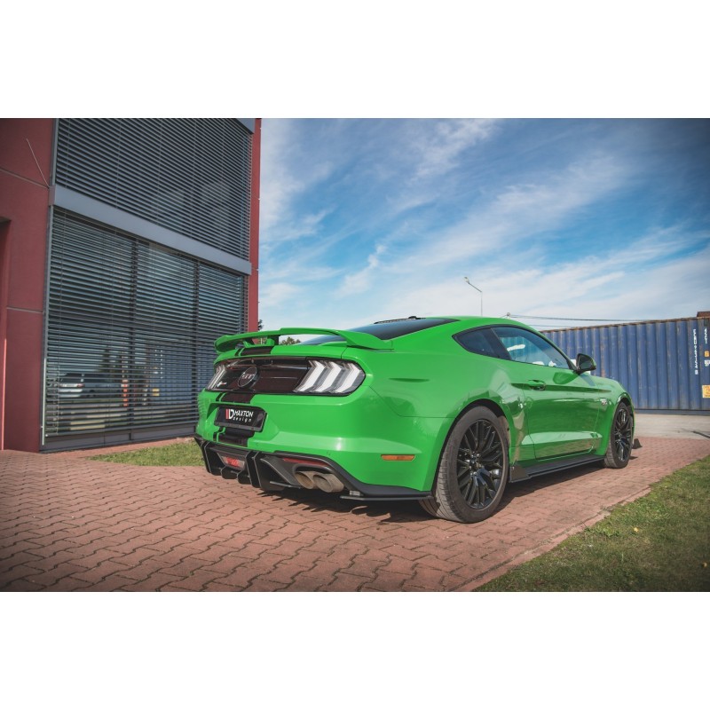 Street Pro Rear Diffuser Ford Mustang GT Mk6 Facelift a 442,19 € uniw-FOMU6FGTCNC-RS1BRB*12833 chez CAROU TUNING