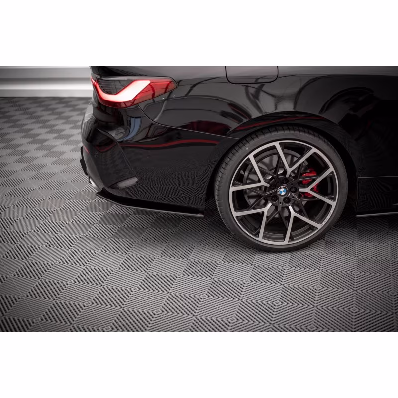 Street Pro Rear Side Splitters BMW 4 M-Pack G22 a 188,30 € uniw-BM4G22MPACKCNC-RSD1BRB*13549 chez CAROU TUNING