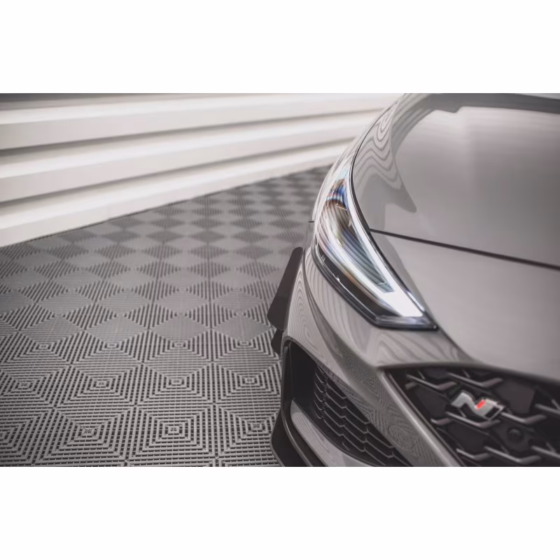 Front Bumper Wings (Canards) Hyundai I30 N Hatchback/Fastback Mk3 Facelift a 209,46 € uniw-HY-I30-3F-N-CAN1*13909 chez CAROU TUNING