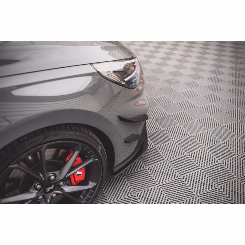 Front Bumper Wings (Canards) Hyundai I30 N Hatchback/Fastback Mk3 Facelift a 209,46 € uniw-HY-I30-3F-N-CAN1*13909 chez CAROU TUNING