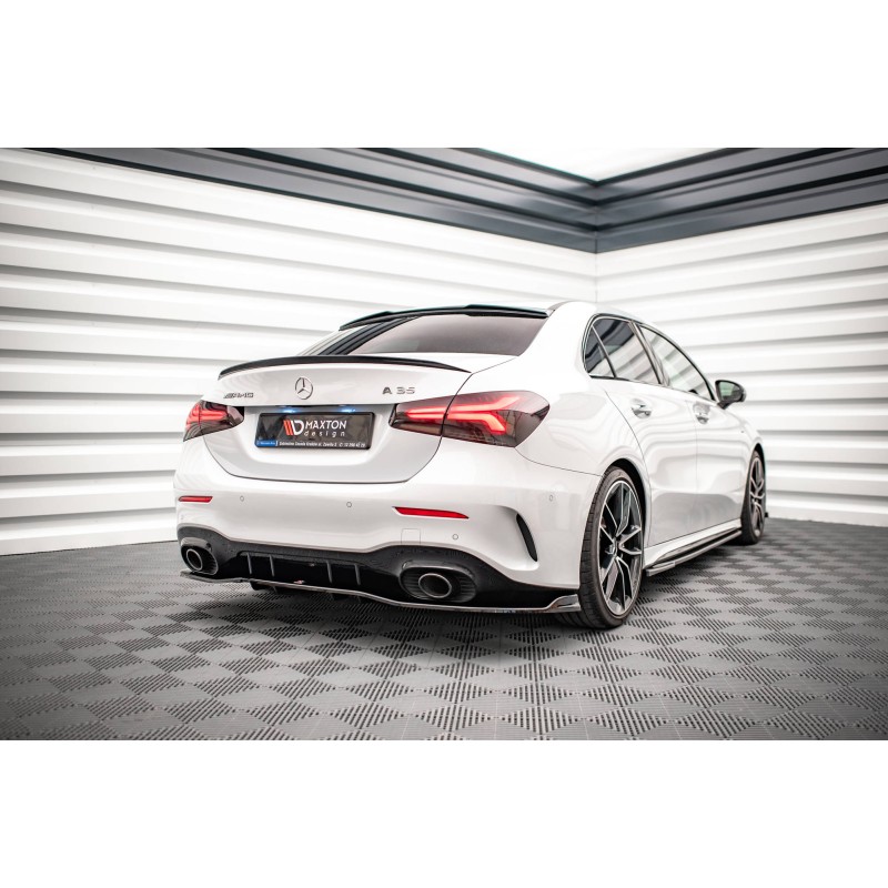 Rear Splitter (with vertical bars) V.2 Mercedes A 35 AMG Sedan V177 a 526,82 € uniw-ME-A-177-35-S-RD3G+RD4G*14355 chez CAROU TUNING