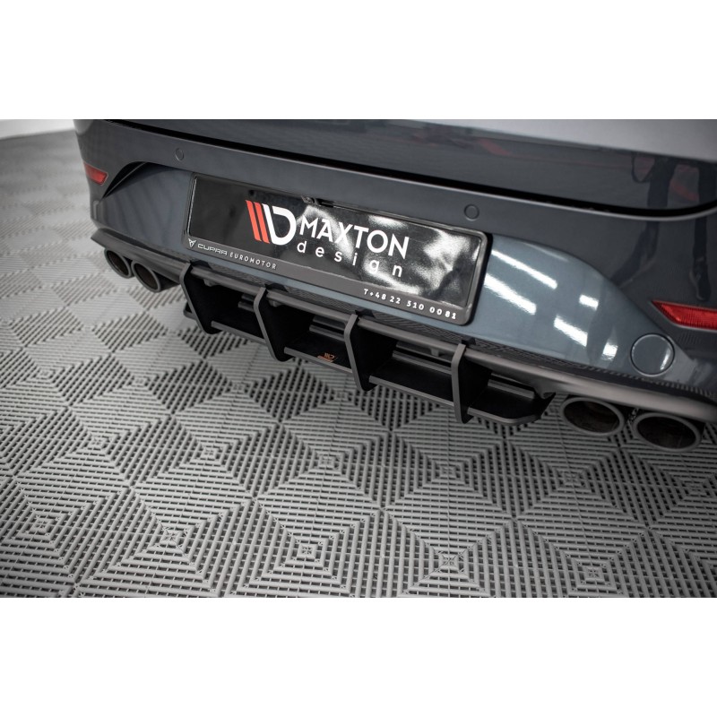 Street Pro Rear Diffuser Cupra Leon ST a 442,19 € uniw-CULE1STCNC-RS1BRB*14390 chez CAROU TUNING