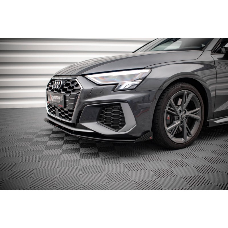 Street Pro Front Splitter + Flaps Audi S3 / A3 S-Line 8Y a 567,02 € uniw-AUA38YSLINECNC-FD1BRB+FSF1G*14900 chez CAROU TUNING