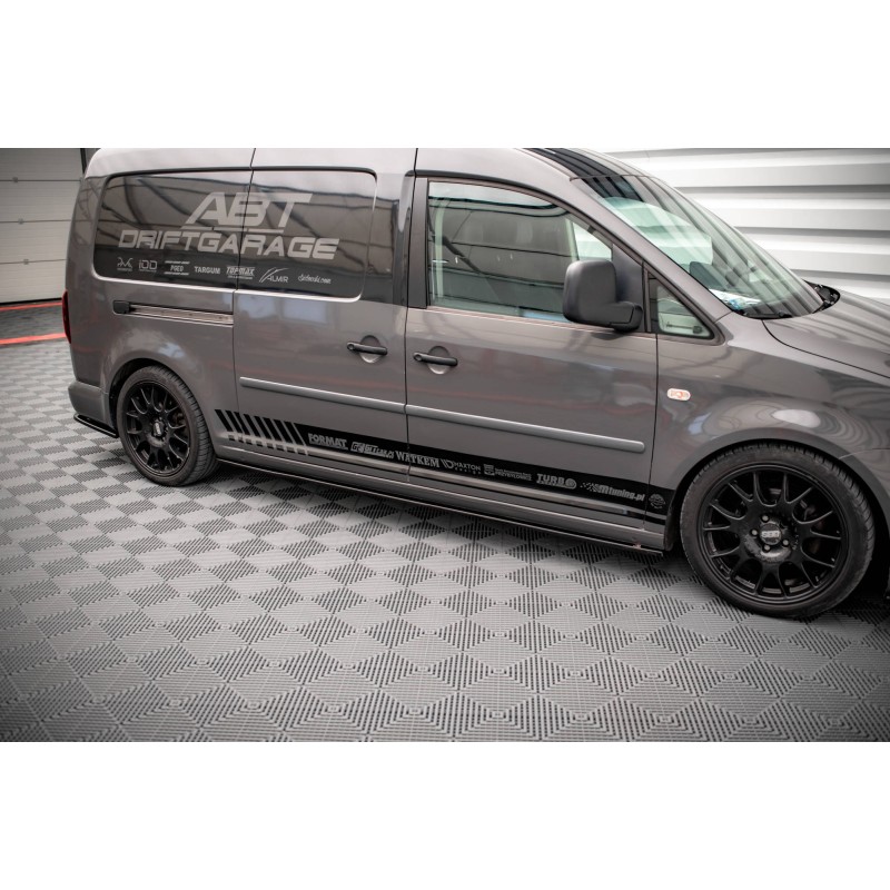 Side Skirts Diffusers Volkswagen Caddy Long Mk3 Facelift a 421,03 € uniw-VW-CA-3F-L-SD1G*15169 chez CAROU TUNING