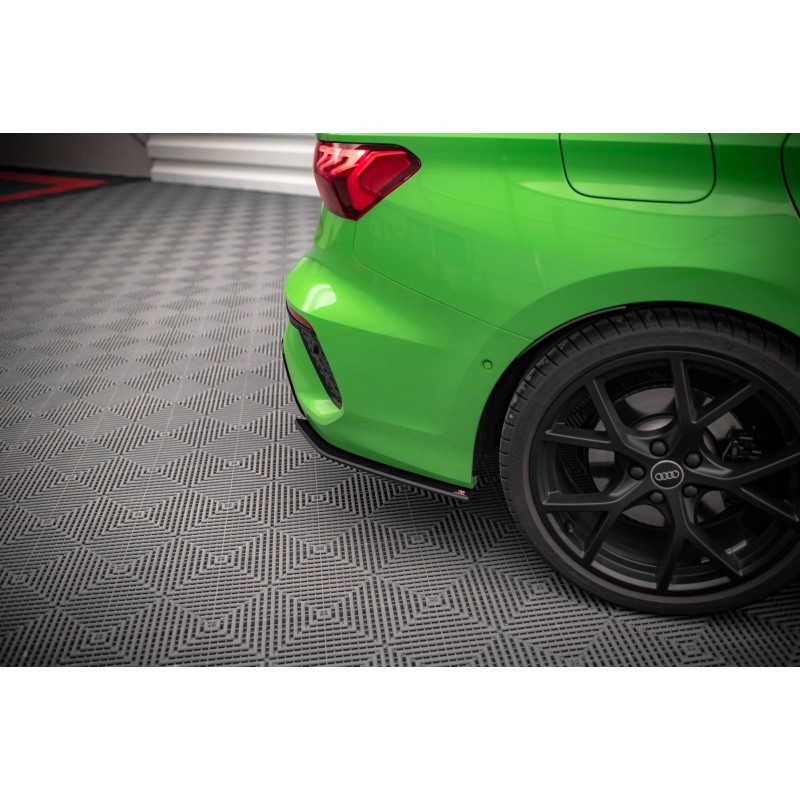 Street Pro Rear Side Splitters Audi RS3 Sedan 8Y a 145,99 € uniw-AURS38YSCNC-RSD1B*15242 chez CAROU TUNING