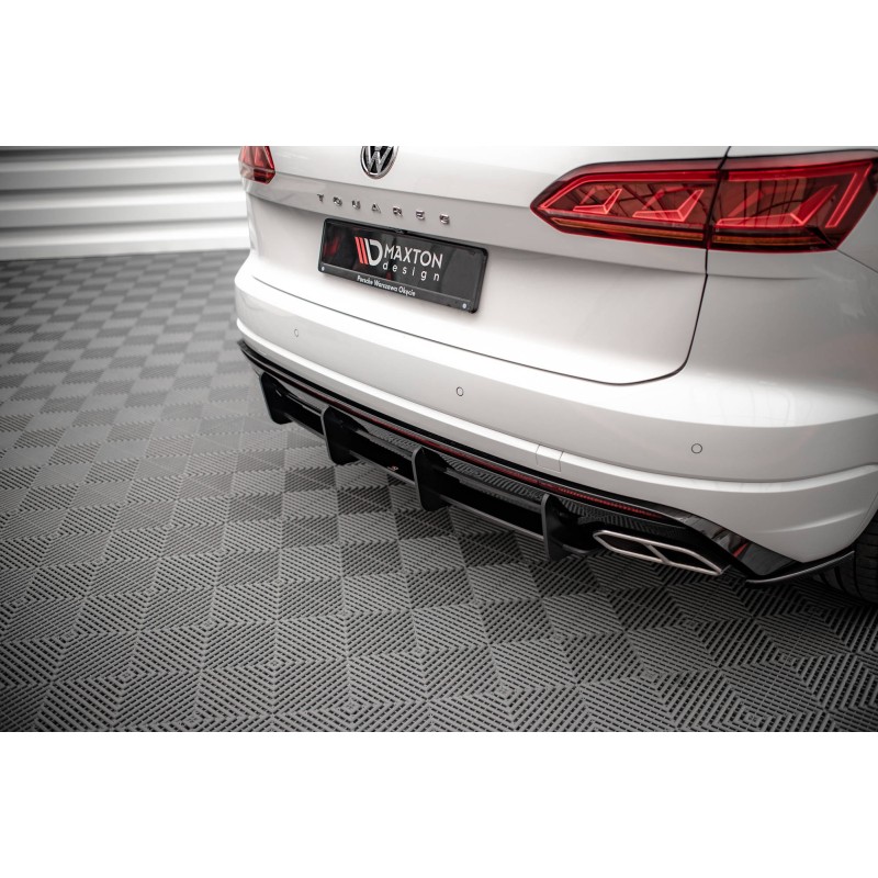 Street Pro Rear Diffuser Volkswagen Touareg R-Line Mk3 a 442,19 € uniw-VWTO3RLINECNC-RS1B+BRBI*15581 chez CAROU TUNING