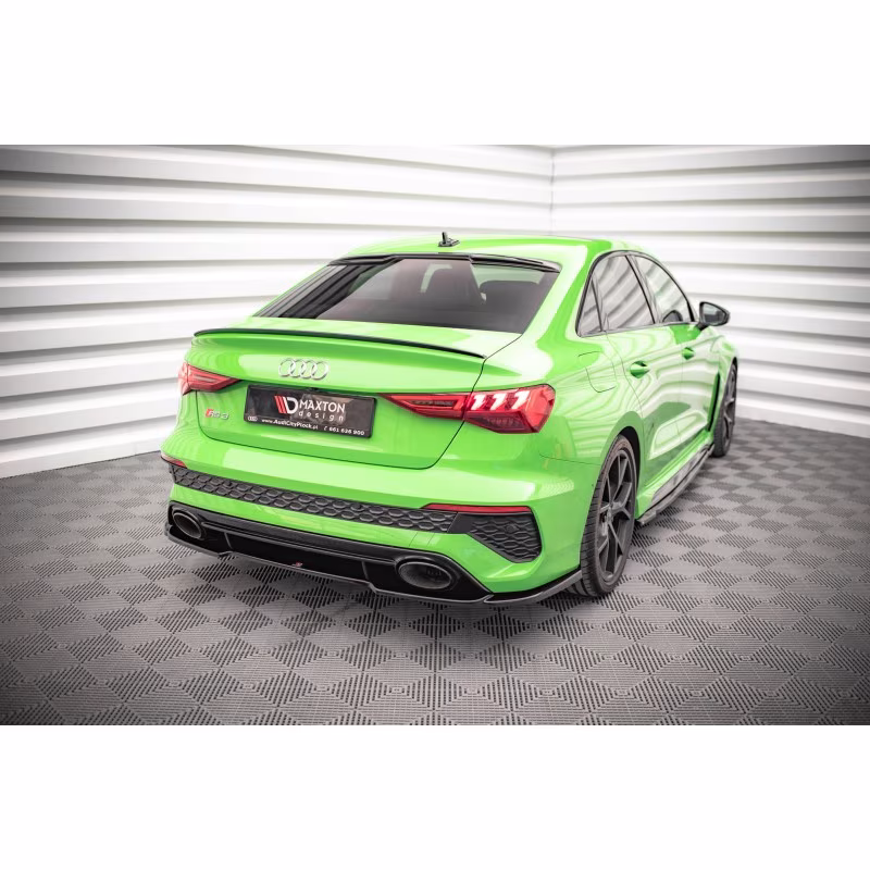 Rear Splitter Audi RS3 Sedan 8Y a 421,03 € uniw-AU-RS3-8Y-S-RD1G*15738 chez CAROU TUNING