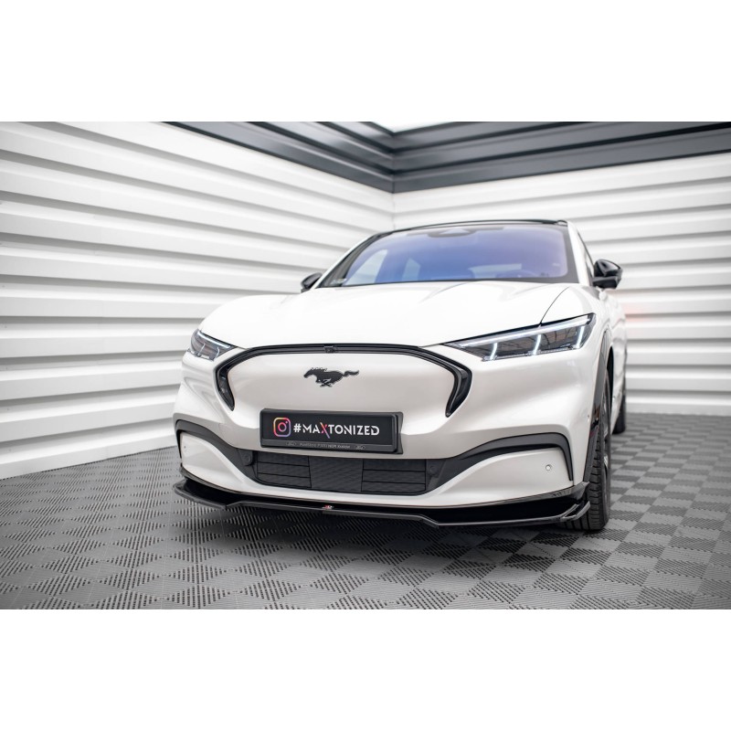 Front Splitter V.2 Ford Mustang Mach-E Mk1 a 421,03 € uniw-FO-MU-MACHE-1-FD2G*16107 chez CAROU TUNING