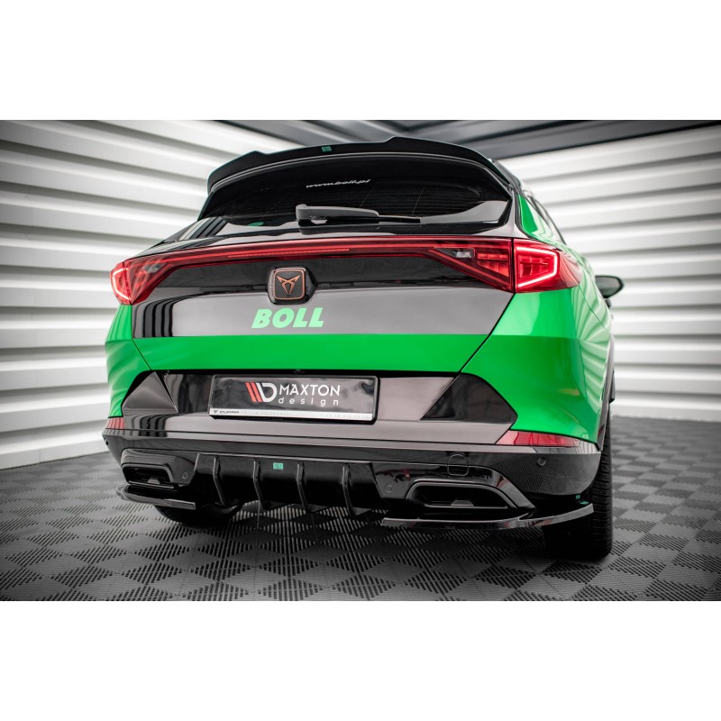 Rear Valance V.2 Cupra Formentor a 336,40 € uniw-CU-FO-1-RS2G*16209 chez CAROU TUNING