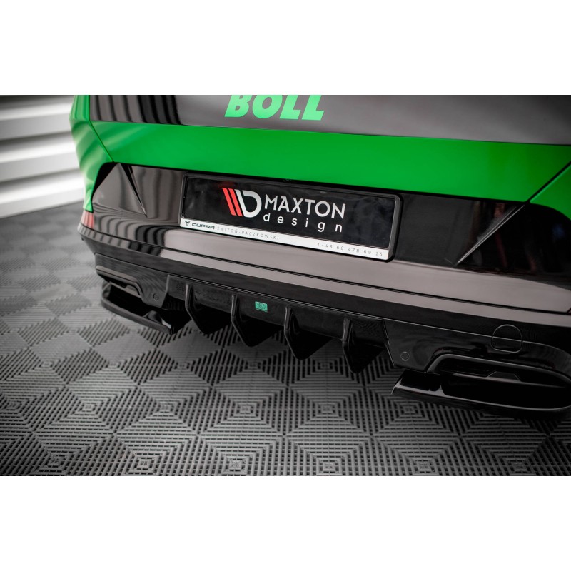 Rear Valance V.2 Cupra Formentor a 336,40 € uniw-CU-FO-1-RS2G*16209 chez CAROU TUNING