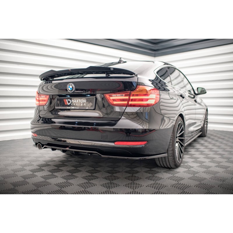 Rear Splitter (with vertical bars) BMW 3 GT F34 a 421,03 € uniw-BM-3-34-GT-RSD1G+RD1G*16724 chez CAROU TUNING