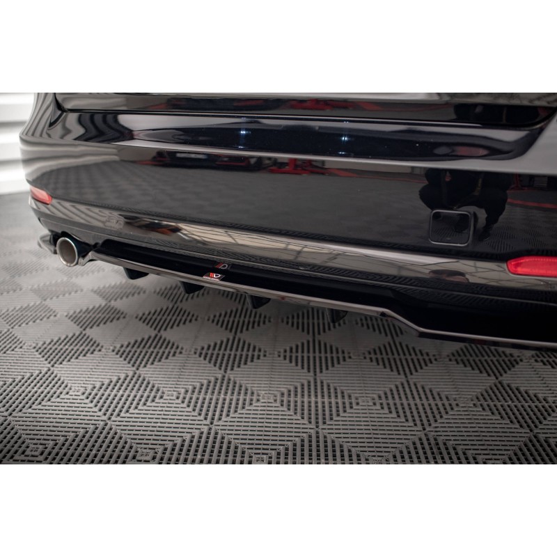 Rear Splitter (with vertical bars) BMW 3 GT F34 a 421,03 € uniw-BM-3-34-GT-RSD1G+RD1G*16724 chez CAROU TUNING