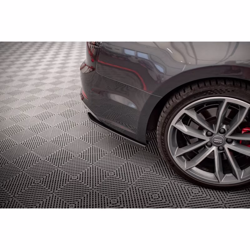 Street Pro Rear Side Splitters Audi S5 Sportback F5 a 145,99 € uniw-AUS52CNC-RSD1B*16789 chez CAROU TUNING