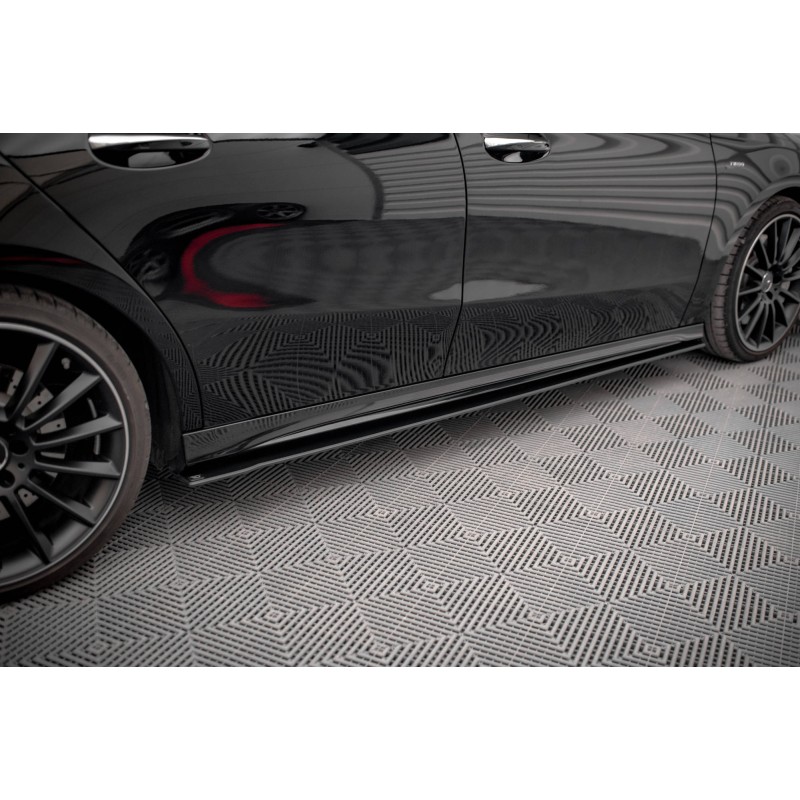 Street Pro Side Skirts Diffusers Mercedes A35 AMG / AMG-Line Aero Pack W177 a 357,56 € uniw-MEA17735CNC-SD1B*17017 chez CAROU TUNING
