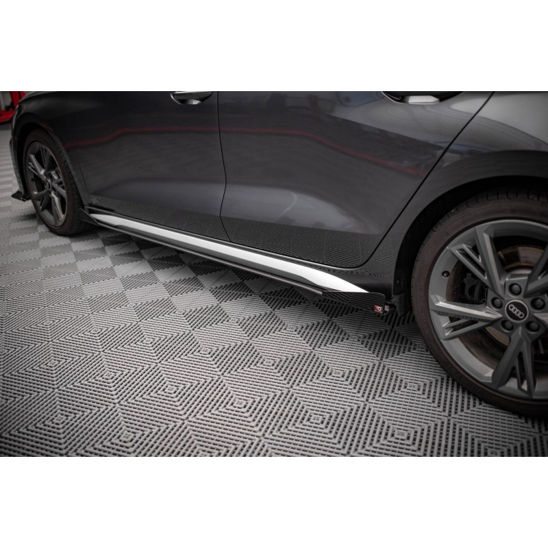 Side Flaps Audi S3/A3 S-Line 8Y a 124,83 € uniw-AUA38YSLINECNC-SF1G*17125 chez CAROU TUNING