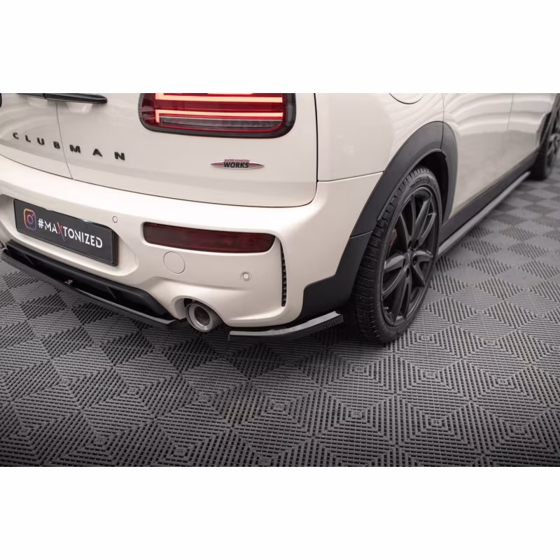 Rear Side Splitters Mini Cooper Clubman John Cooper Works F54 Facelift a 188,30 € uniw-MC-CM-2F-JCW-RSD1G*18139 chez CAROU TUNING