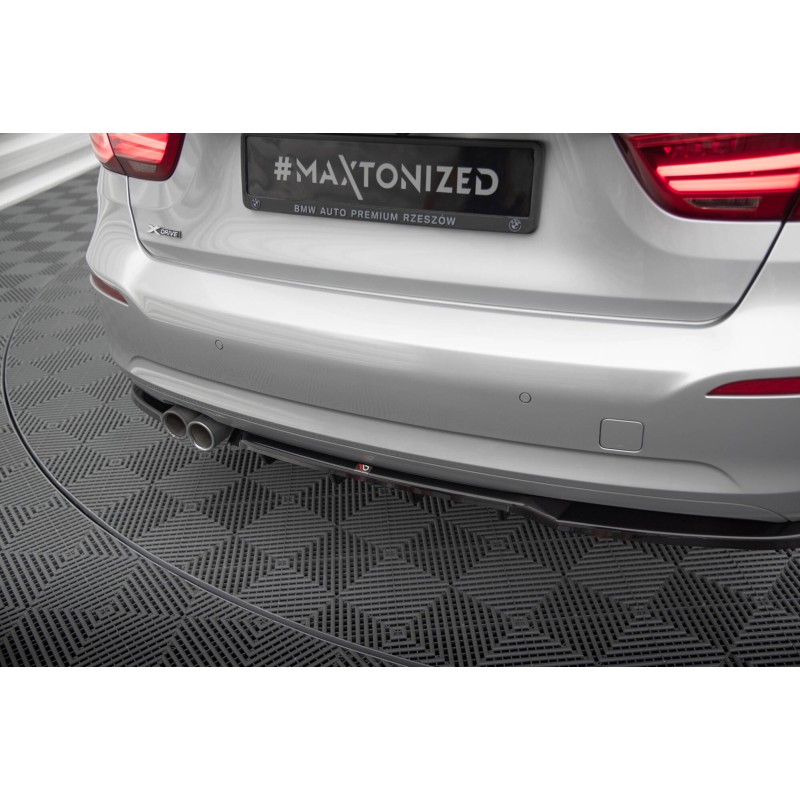 Rear Splitter (with vertical bars) BMW 3 GT F34 Facelift a 526,82 € uniw-BM-3-34F-GT-RSD1G+RD1G*19430 chez CAROU TUNING