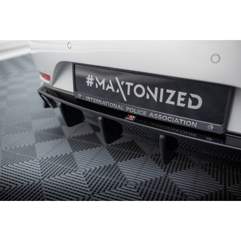 Rear Valance BMW Z4 E89 a 410,46 € uniw-BM-Z4-89-RS1G*19757 chez CAROU TUNING