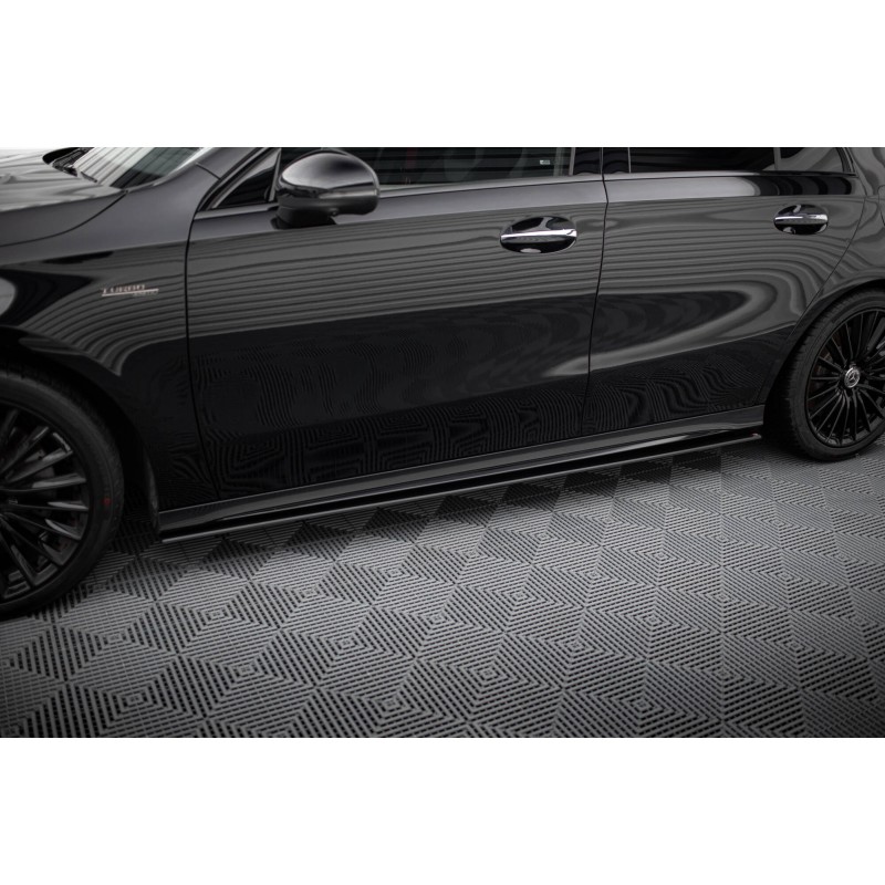 Street Pro Side Skirts Diffusers Mercedes-AMG A35 W177 Facelift a 442,19 € uniw-MEA177F35CNC-SD1BRB*19920 chez CAROU TUNING