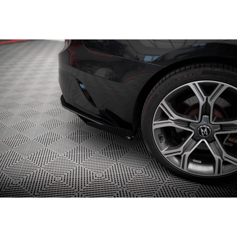 Street Pro Rear Side Splitters + Flaps Kia Stinger GT / GT-Line Mk1 a 313,13 € uniw-KIST1GTLINECNC-RSD1BRB+RSF1G*20095 chez CAROU TUNING