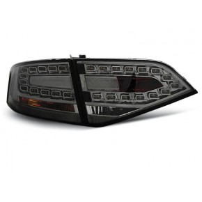 Feux Arrière À LED Fumés Pour Audi A4 B8 2008-2011 Sedan a 388,63 € LDAU88 chez CAROU TUNING