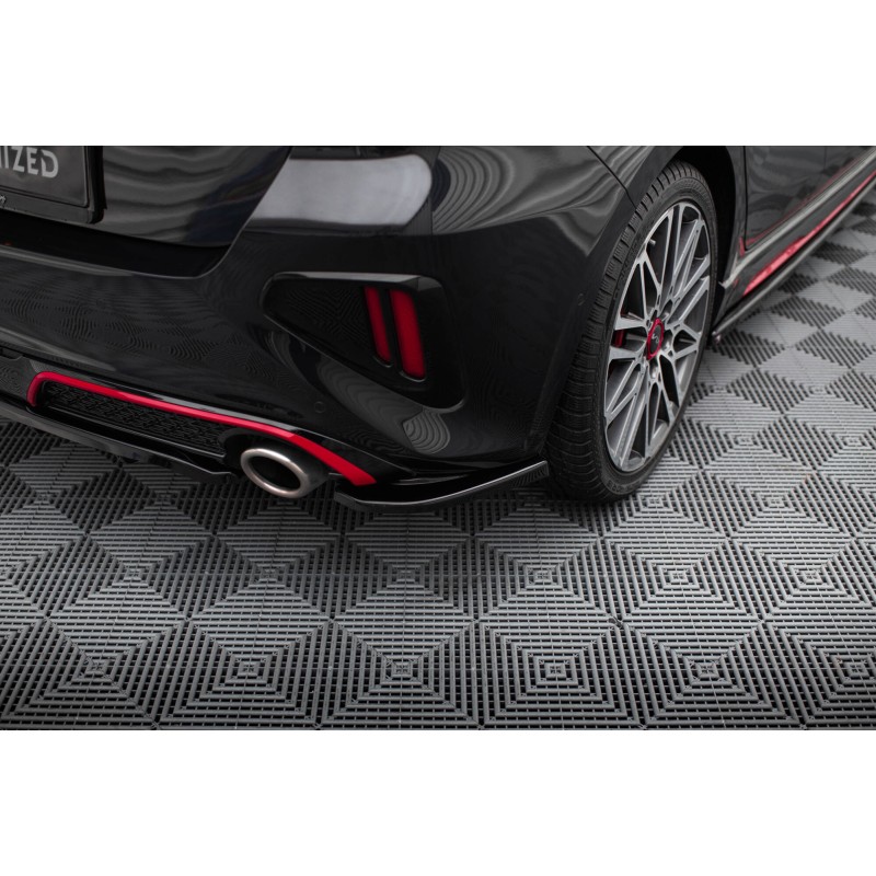 Rear Side Splitters Kia Ceed GT Mk3 Facelift a 188,30 € uniw-KI-CE-3F-GT-RSD1G*20337 chez CAROU TUNING