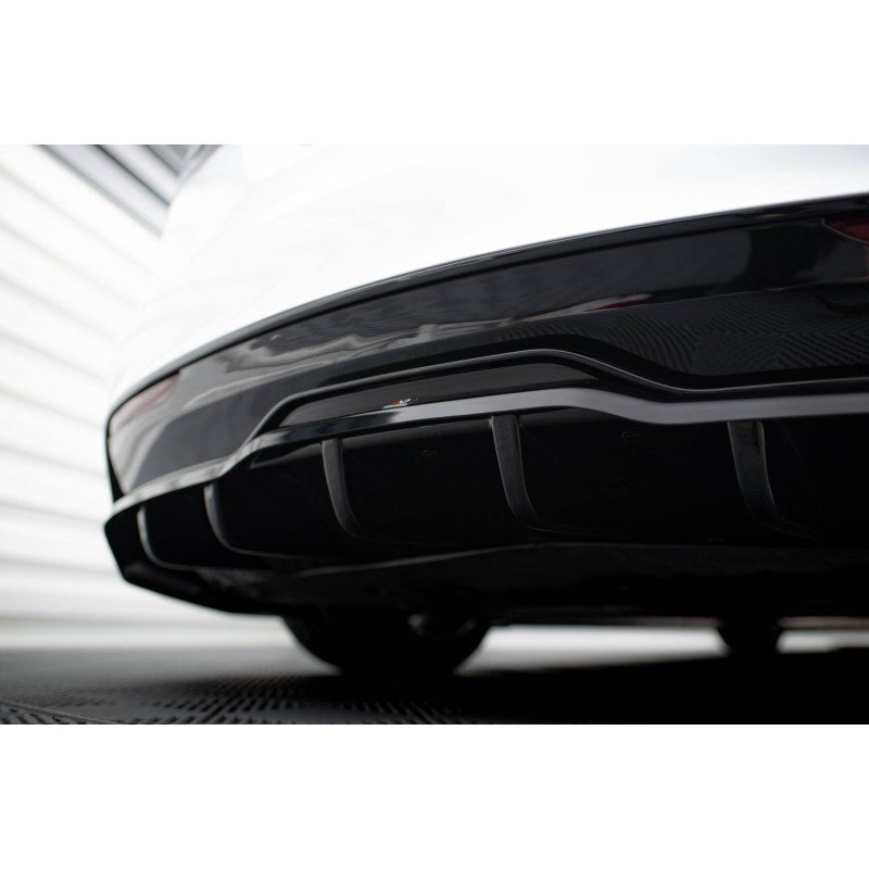 Rear Splitter (with vertical bars) V.1 Tesla Model S Plaid Mk1 Facelift a 526,82 € uniw-TE-MODELS-1F2-PL-RD1G+RD3G*20515 chez CAROU TUNING